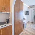Hotel apartamentowy Galatia And Benitses (Corfu)