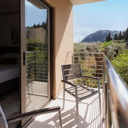 Hotel de apartamente Galatia And Benitses (Corfu)