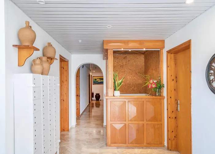 Aparthotel Galatia And