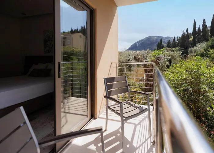 Aparthotel Galatia And Benitses (Corfu)